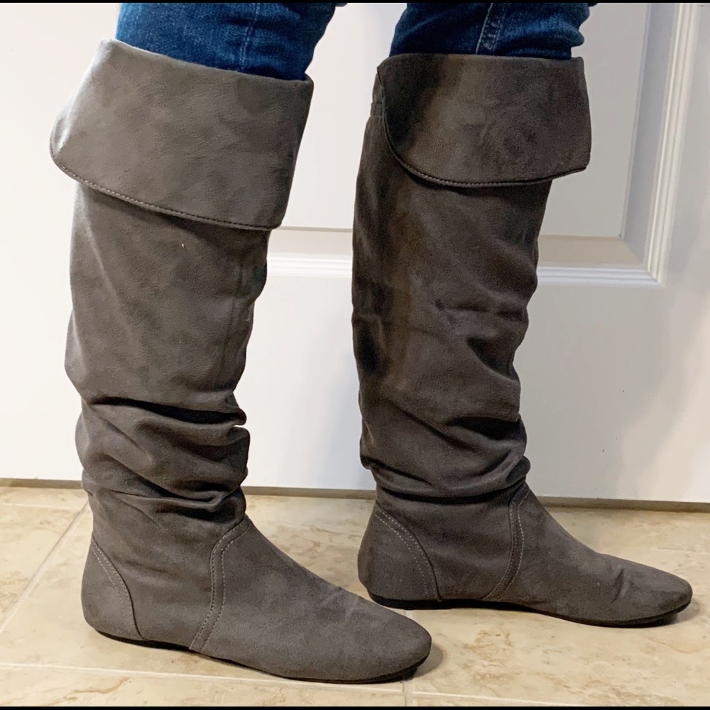 Upper Eastside Knee High Flat Boots Size 8.5